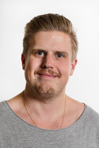 Hampus Hjalmarsson, innesälj